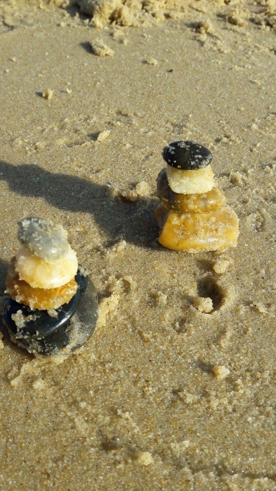 stone balancing normand